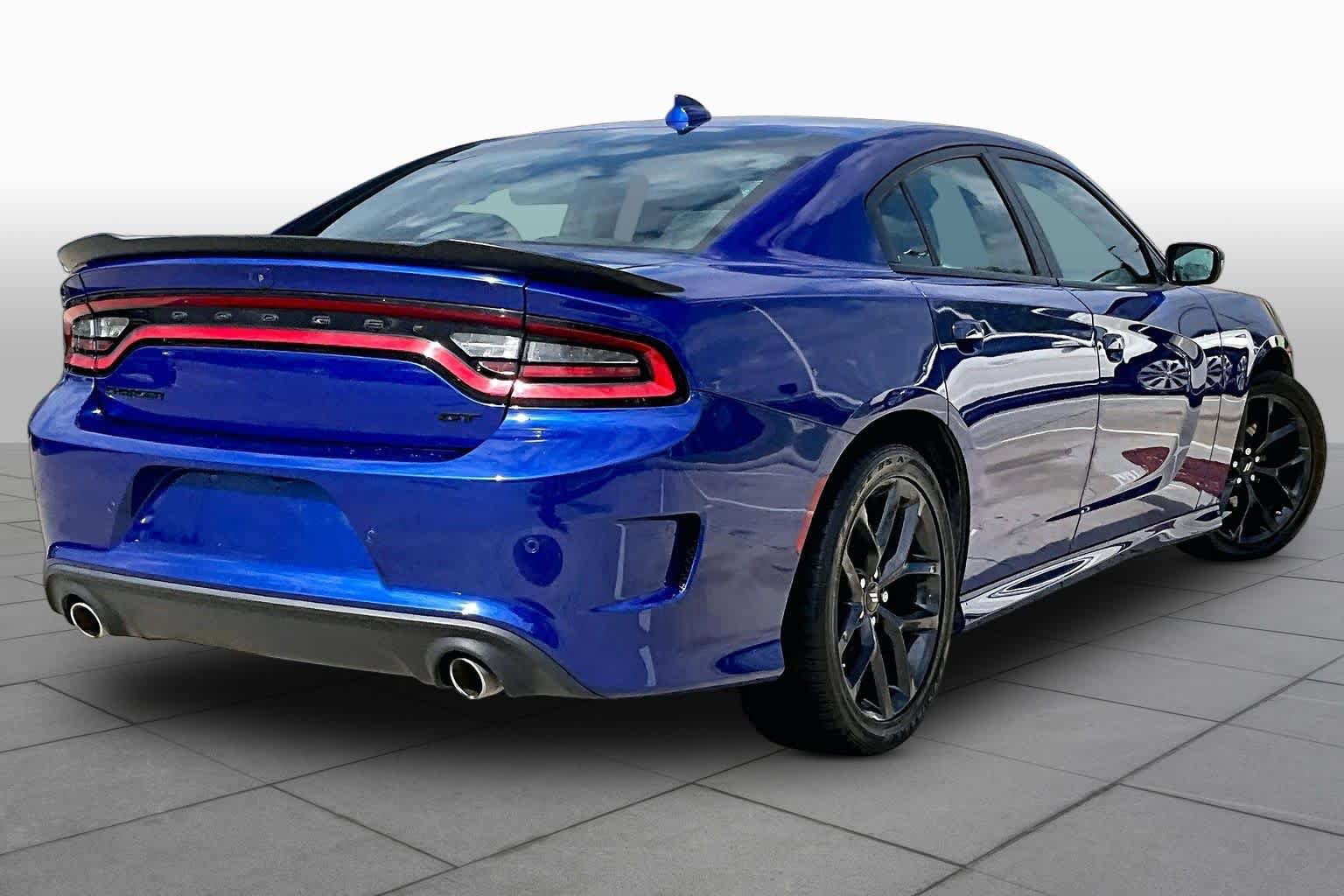 Used 2022 Dodge Charger GT w/ Blacktop Package RWD image 12