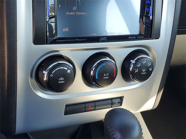 Used 2010 Dodge Challenger SE image 19