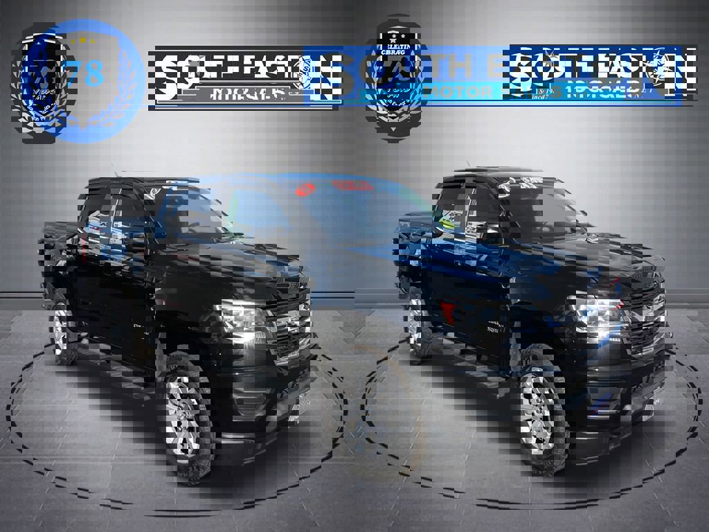 Used 2018 Chevrolet Colorado W/T w/ WT Convenience Package image 2