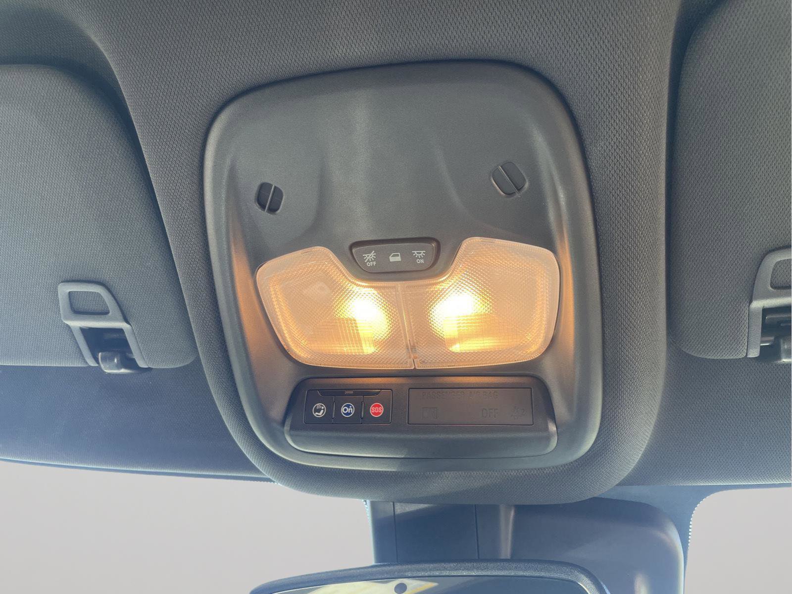 Used 2025 Chevrolet TrailBlazer ACTIV w/ Convenience Package image 14