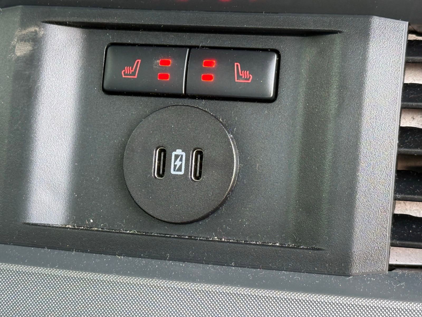 Used 2024 Ford F350 Limited AWD/4WD image 17