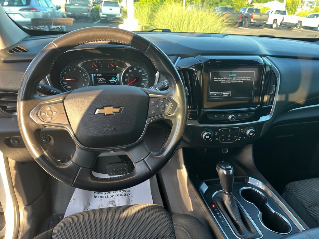 Used 2019 Chevrolet Traverse LT FWD image 17
