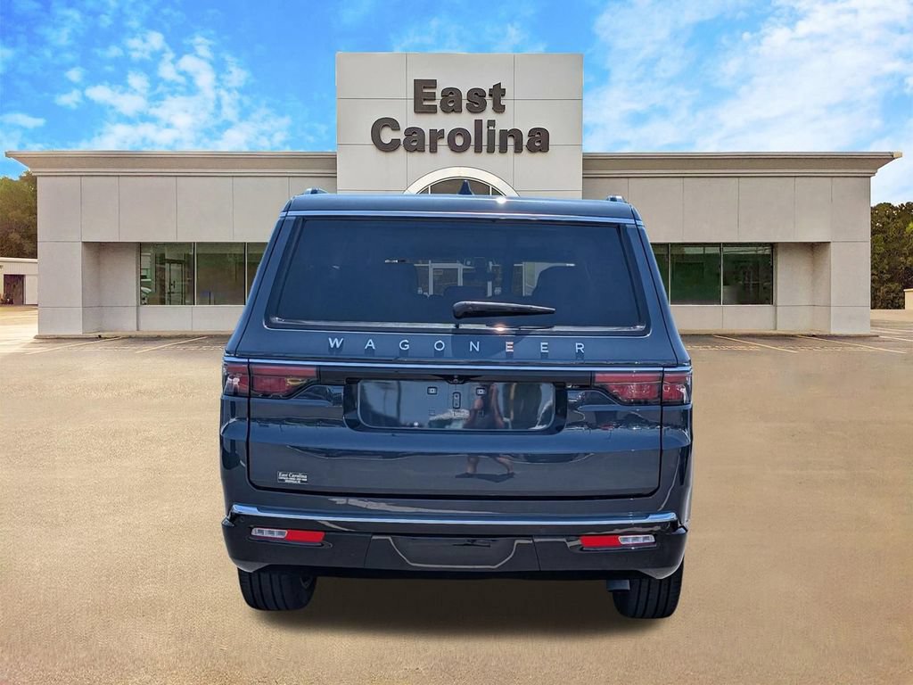 Used 2025 Jeep Wagoneer Series III w/ Premium Group I AWD/4WD image 4
