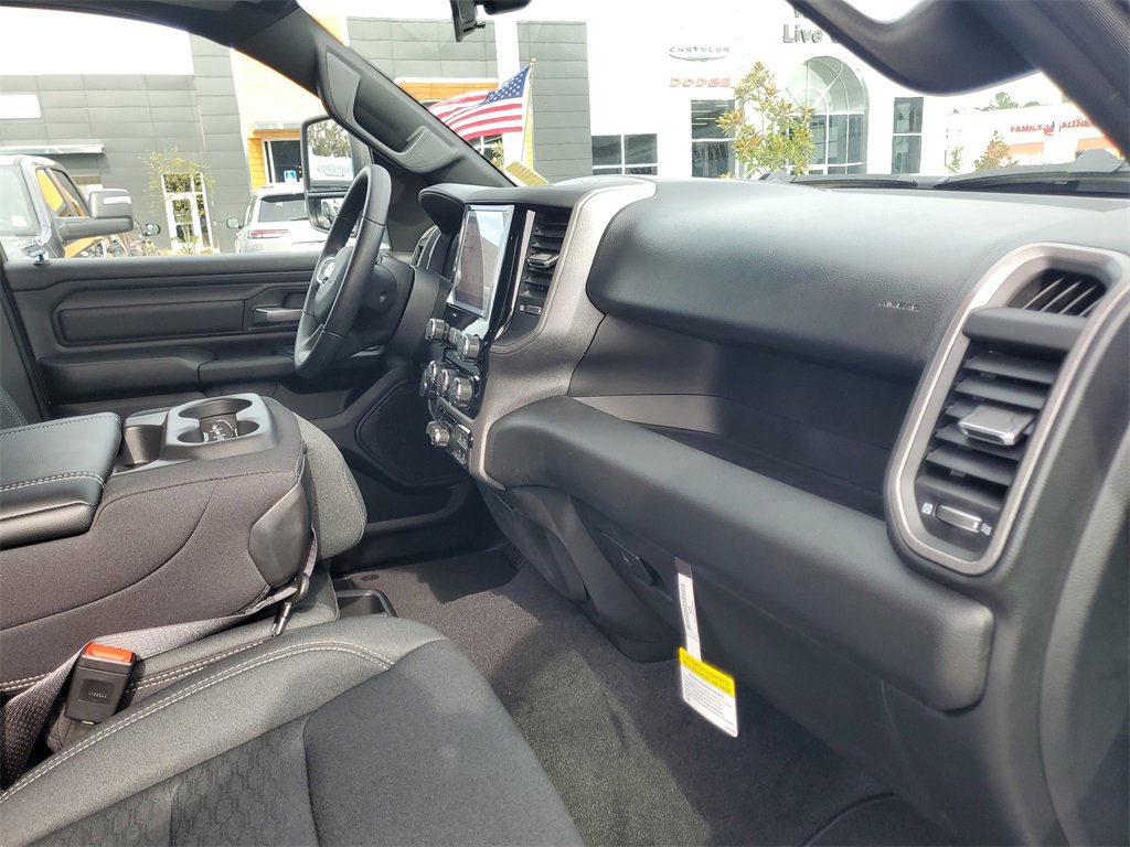 New 2026 RAM 1500 Express image 29