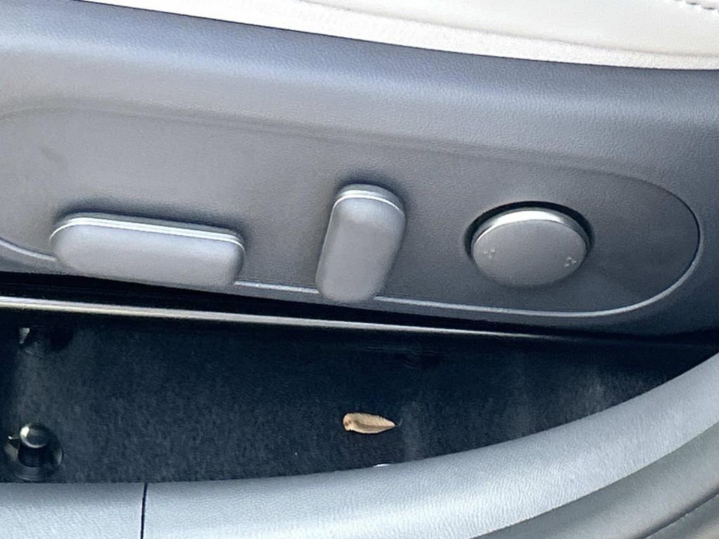 New 2026 Hyundai Kona SEL Premium image 15