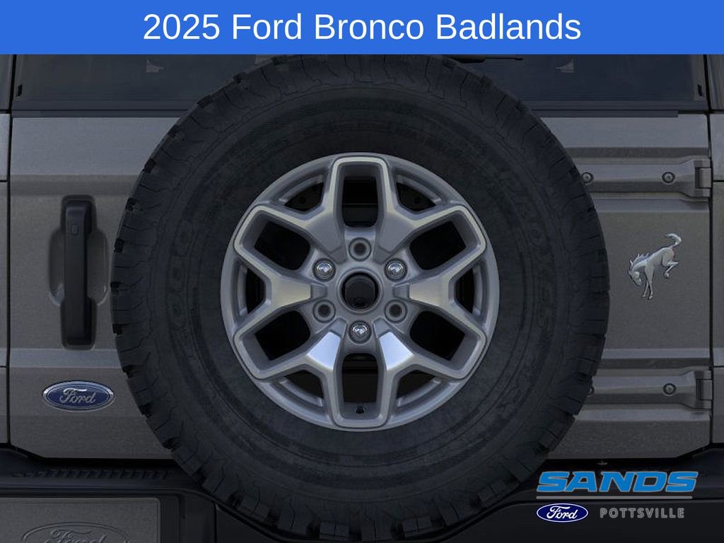 New 2025 Ford Bronco Badlands image 24