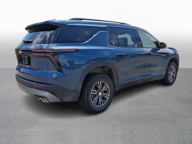 Used 2026 Chevrolet Traverse LT AWD/4WD image 4