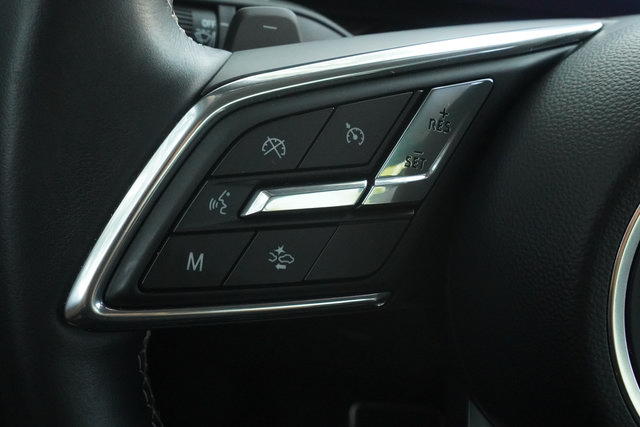 Used 2025 Buick Envision Sport Touring AWD/4WD image 25