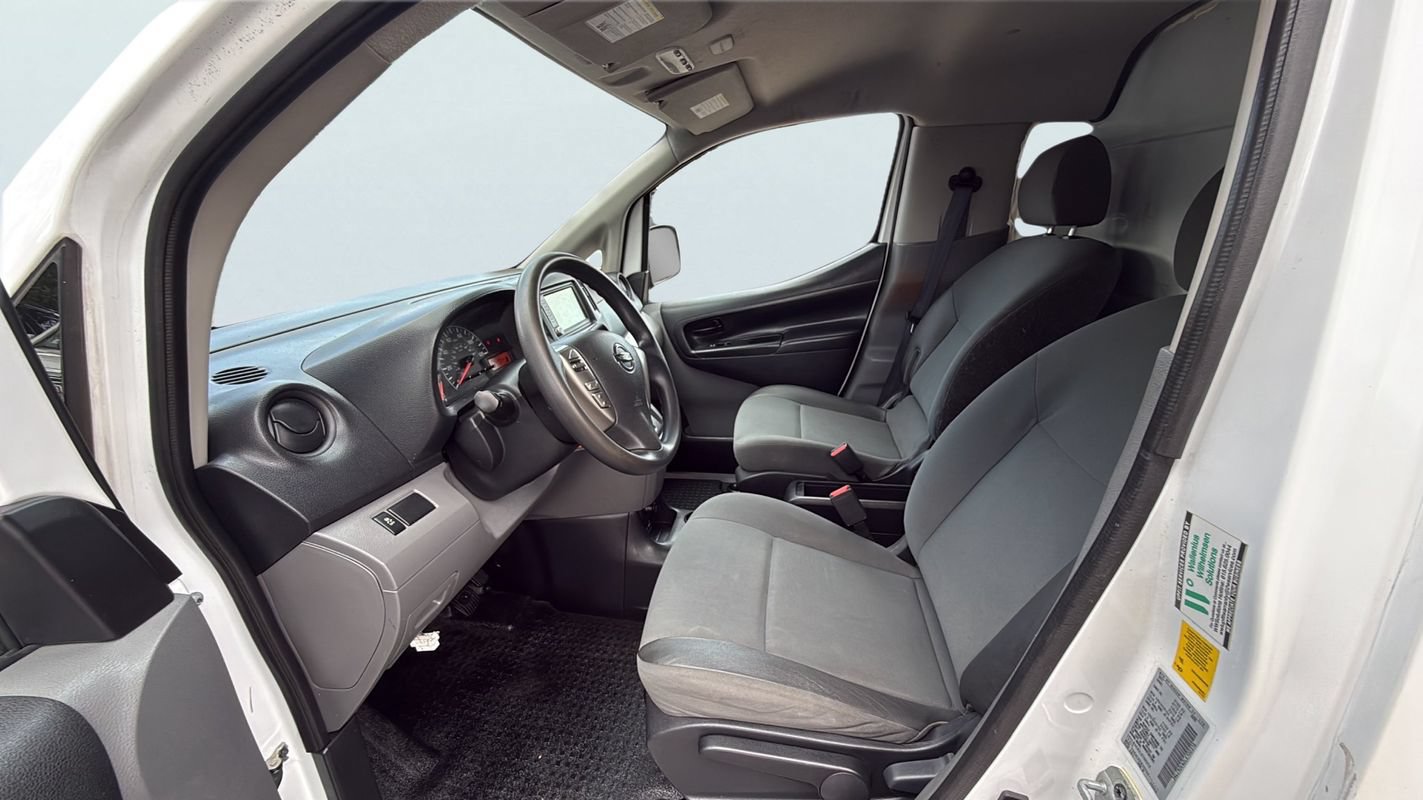Used 2020 Nissan NV200 S FWD image 15