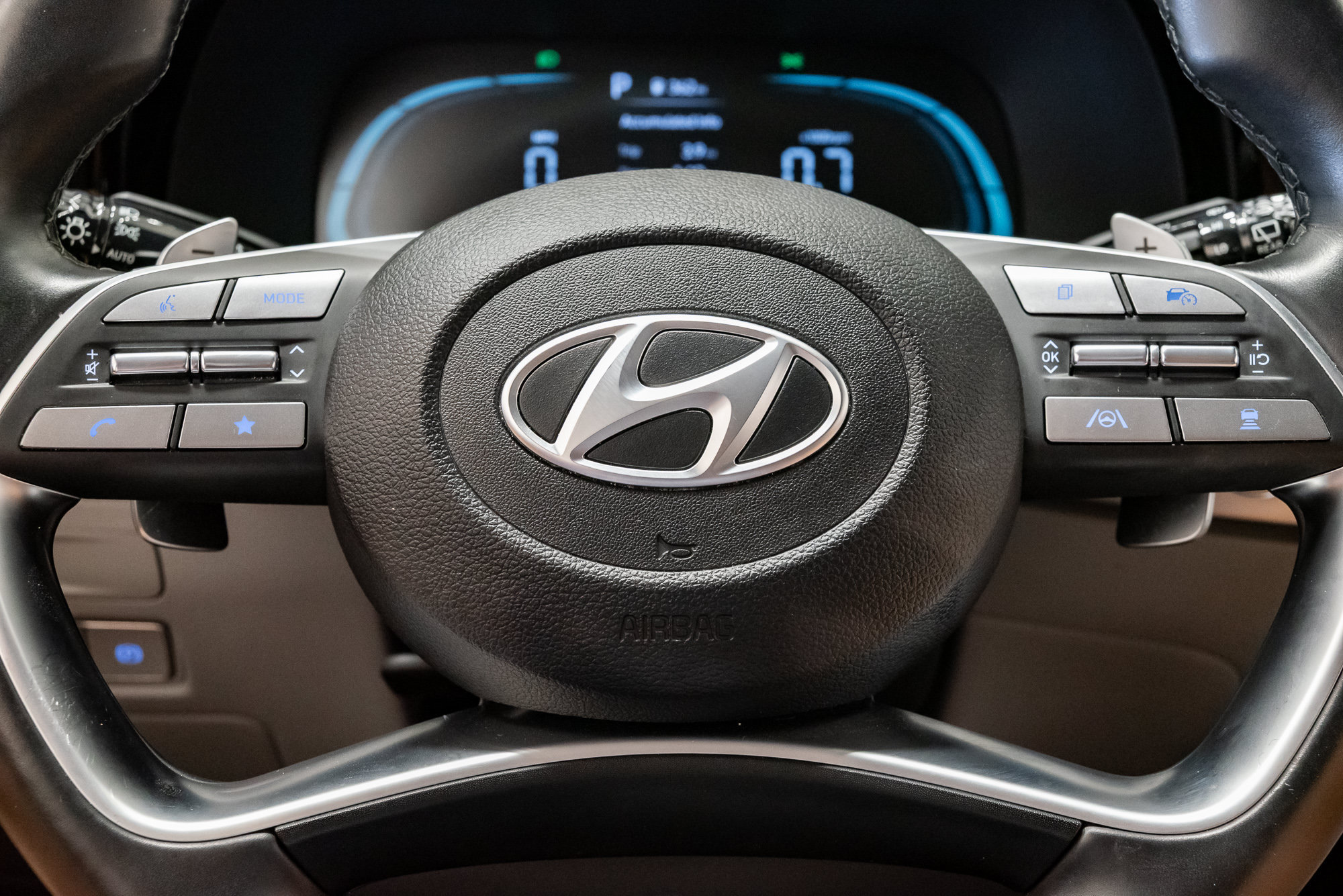 Used 2025 Hyundai Palisade SEL FWD image 12