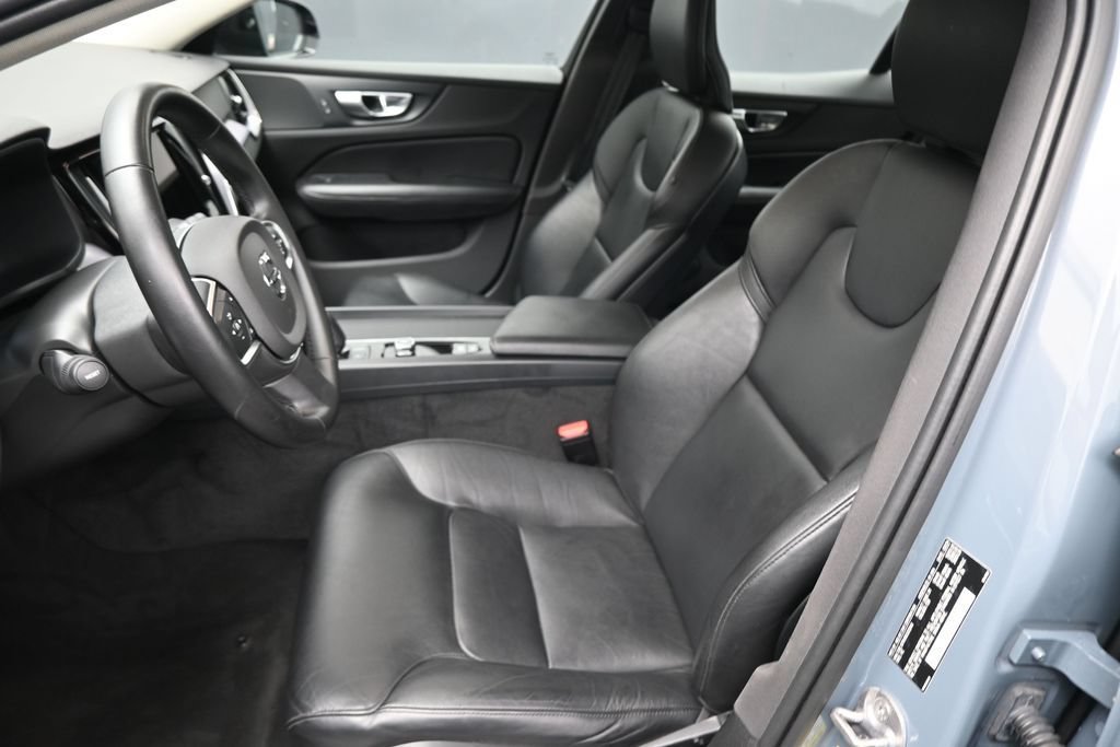 Used 2024 Volvo S60 B5 Core AWD/4WD image 33