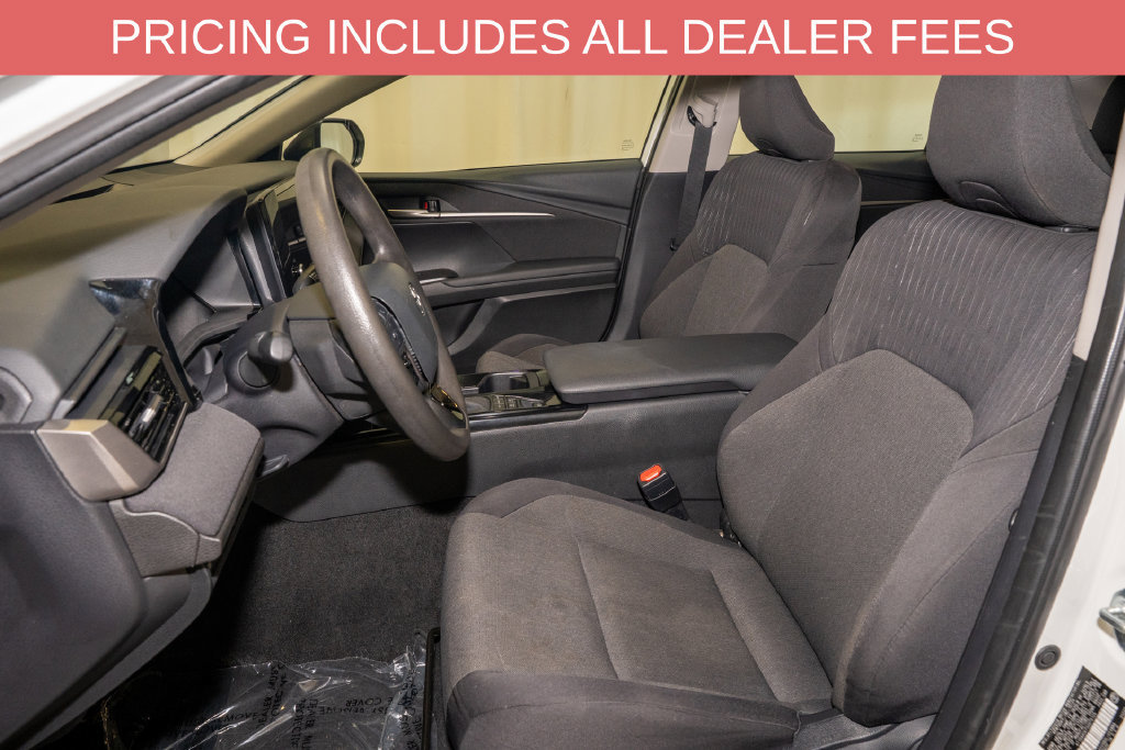 Certified 2025 Toyota Camry LE FWD image 10
