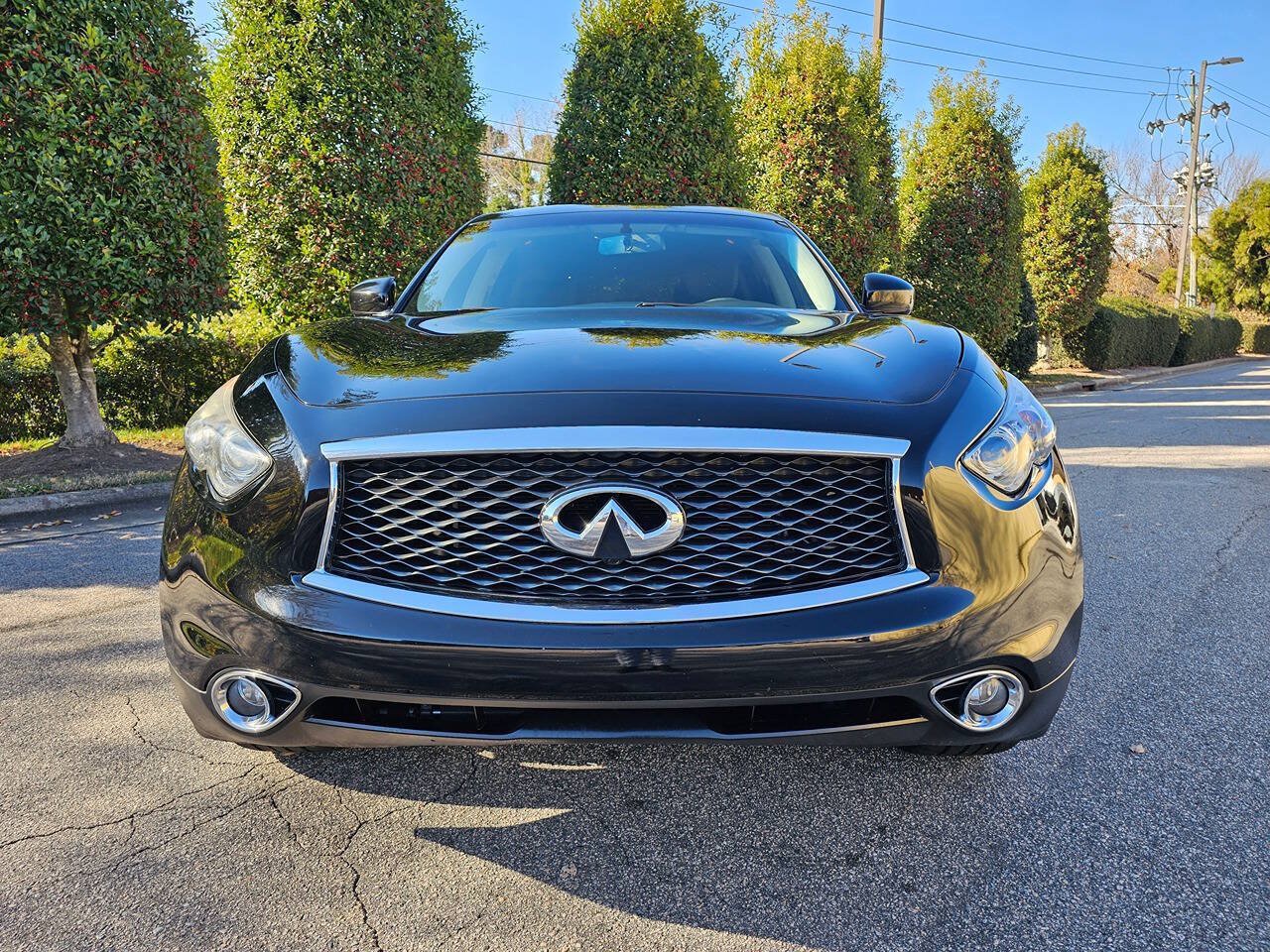 Used 2017 INFINITI QX70 2WD image 8