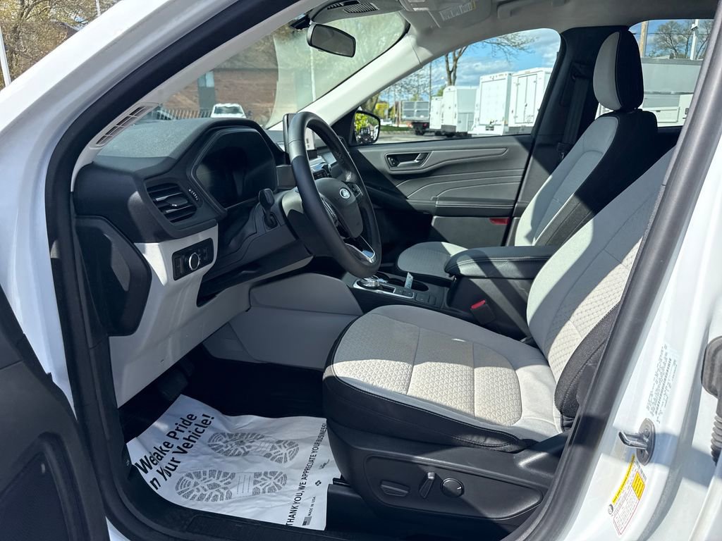 Used 2023 Ford Escape Active w/ Cold Weather Package FWD image 22