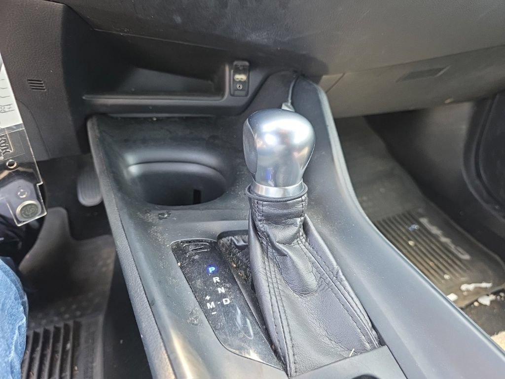 Used 2018 Toyota C-HR XLE FWD image 21