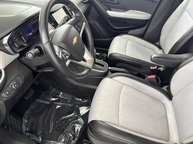 Used 2019 Chevrolet Trax LT w/ Driver Confidence Package FWD image 20