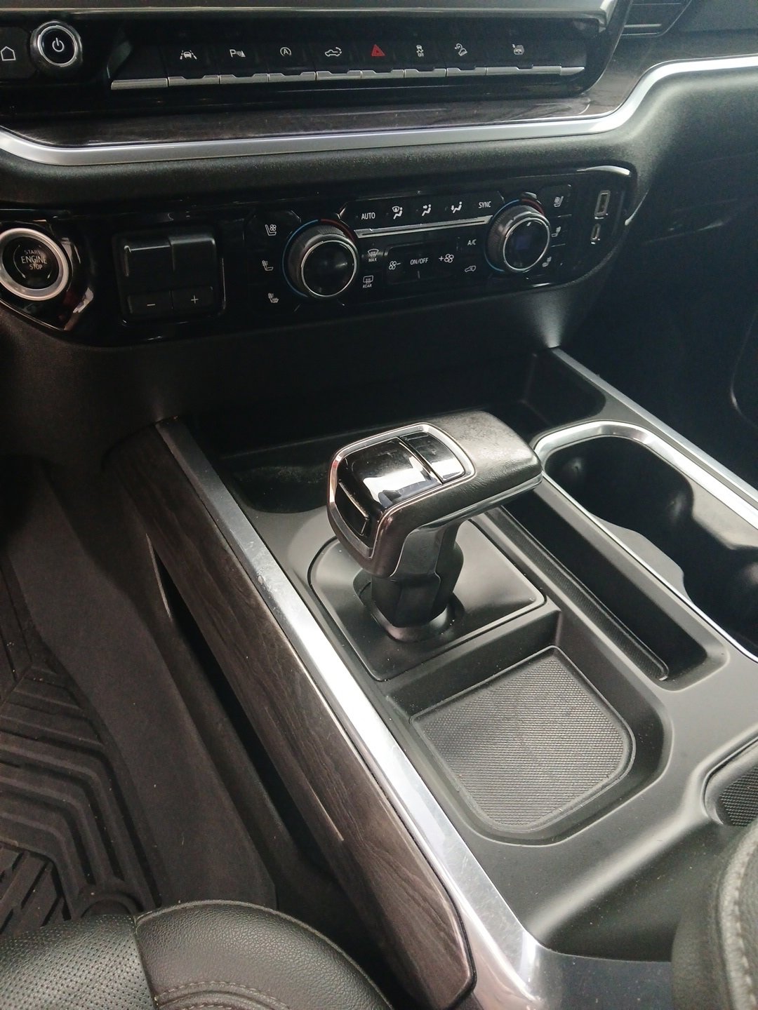 Used 2022 Chevrolet Silverado 1500 LTZ w/ LTZ Premium Package image 10