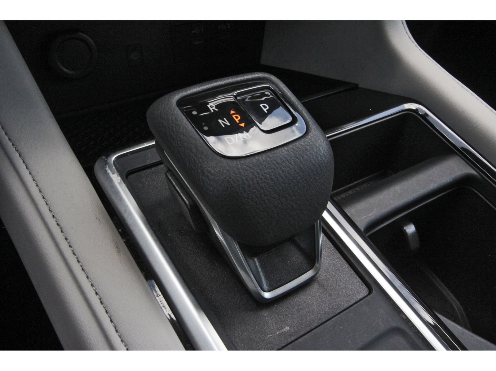 Certified 2026 Nissan Pathfinder SL AWD/4WD image 31