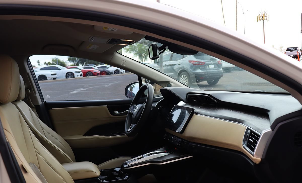 Used 2018 Honda Clarity Plug-In Hybrid image 30