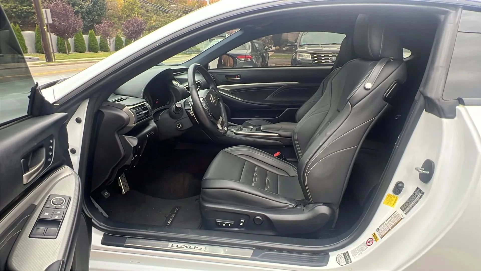 Used 2015 Lexus RC 350 AWD w/ Navigation System Package image 27