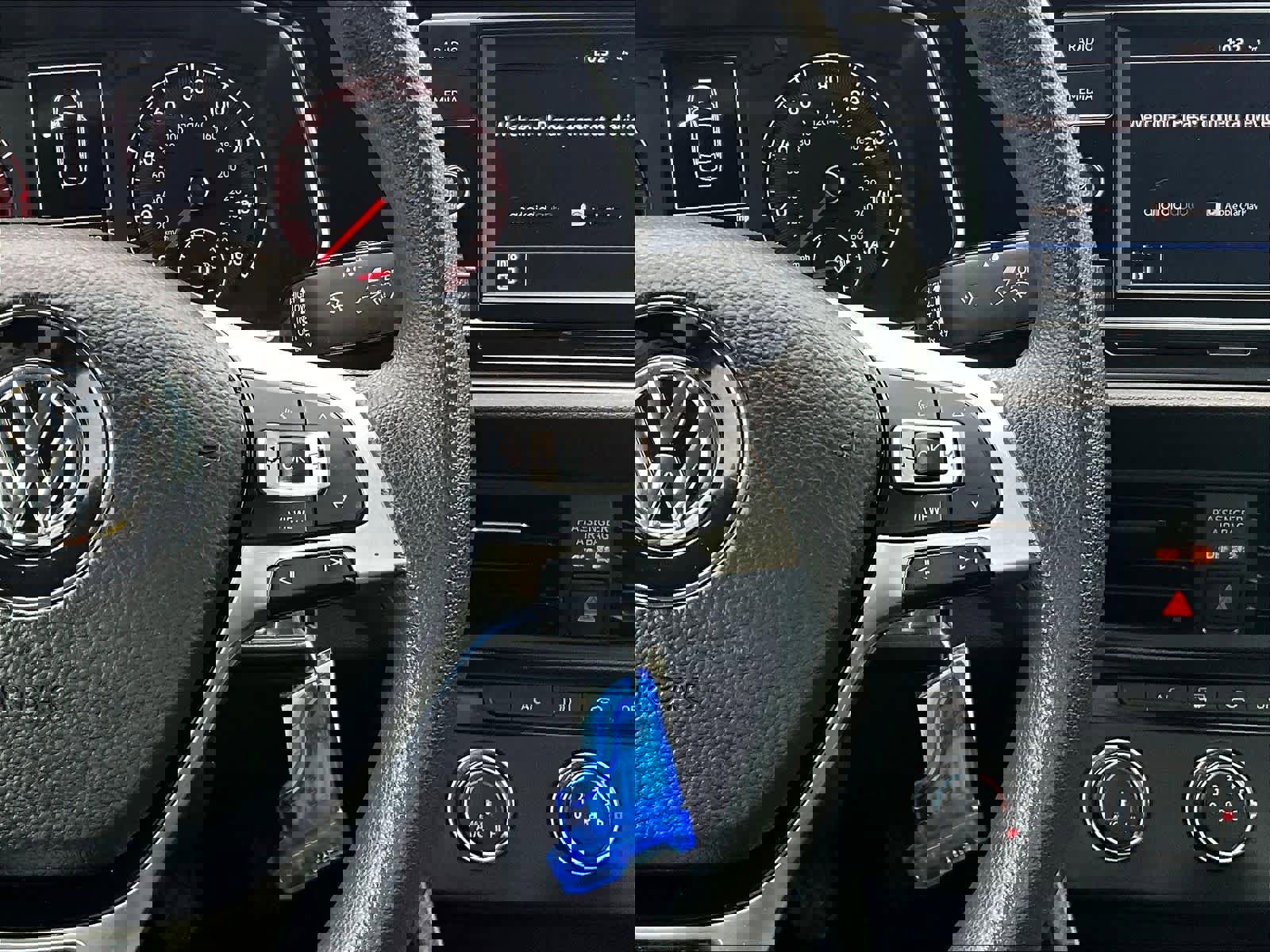 Used 2019 Volkswagen Jetta S image 24