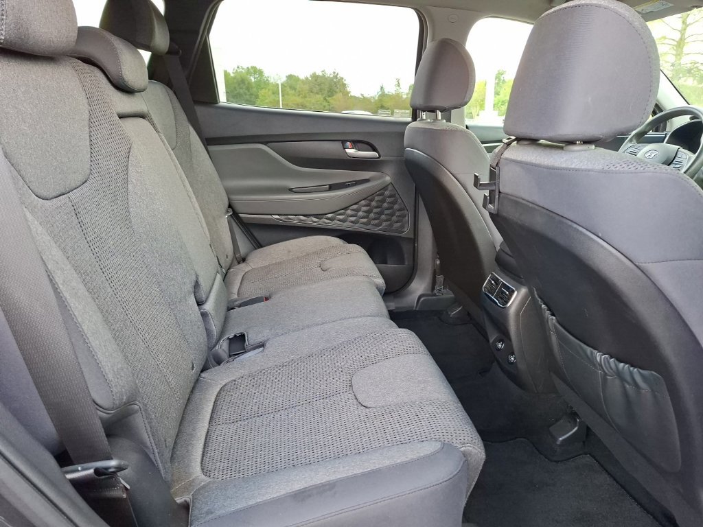 Used 2022 Hyundai Santa Fe SEL FWD image 29