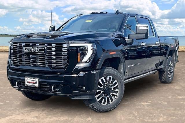 New 2026 GMC Sierra 2500 Denali Ultimate AWD/4WD image 2