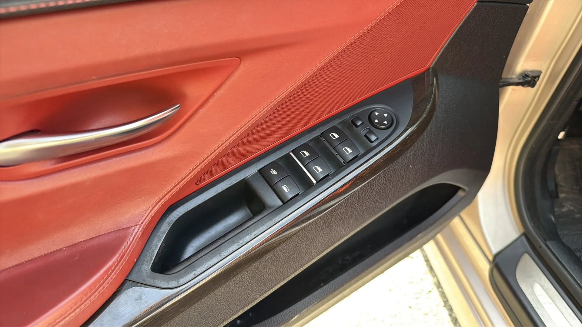 Used 2014 BMW 640i xDrive Convertible AWD/4WD image 14