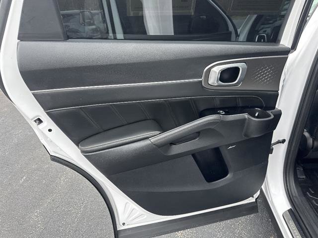 Used 2021 Kia Sorento SX FWD image 14