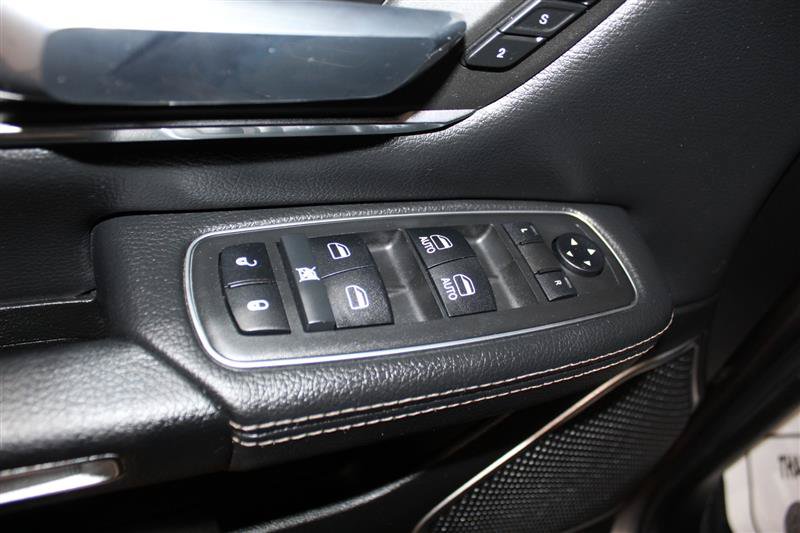 Used 2019 RAM 1500 Laramie AWD/4WD image 25