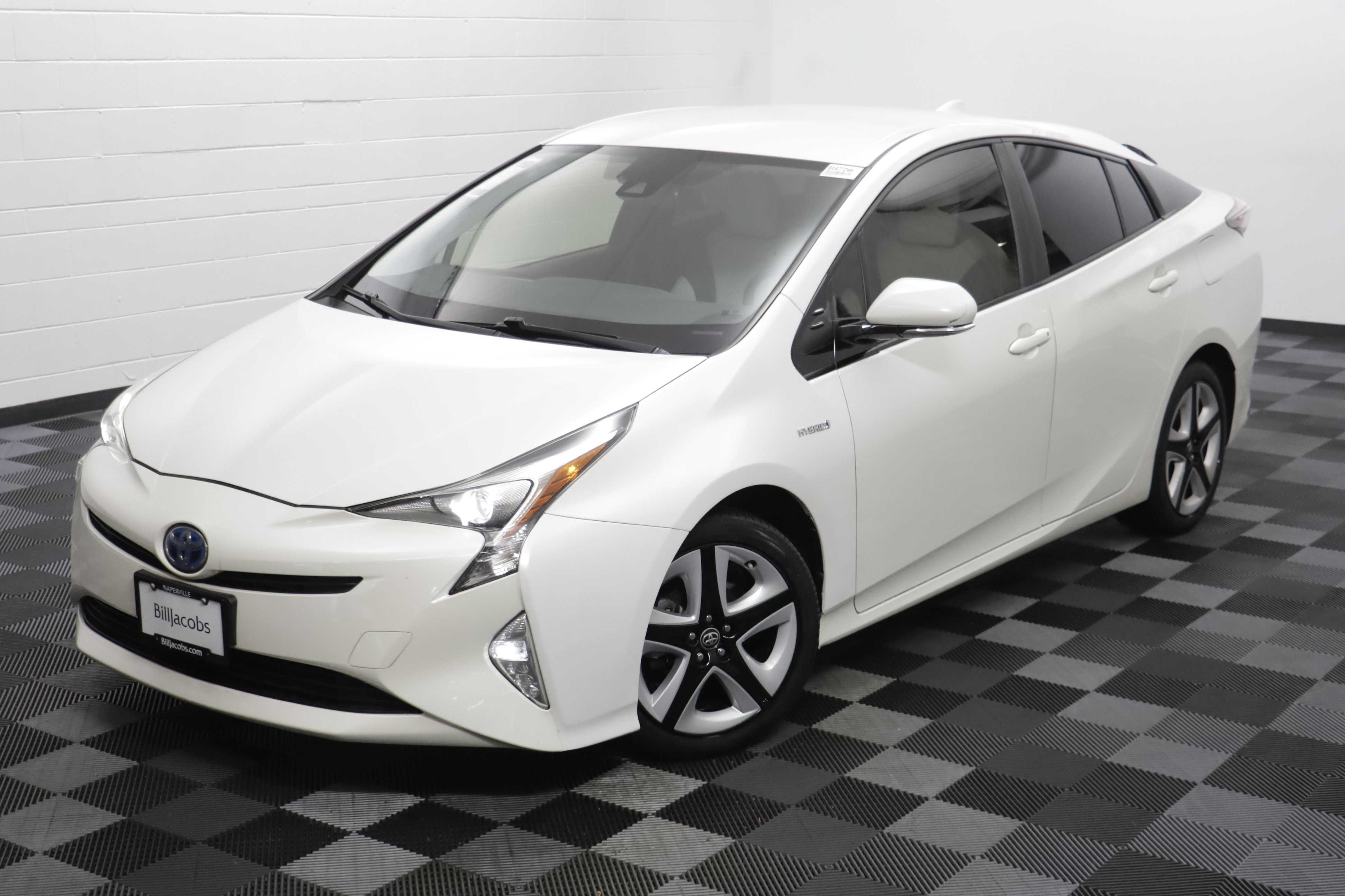 Used 2017 Toyota Prius Three Touring w/ Carpet Mat Package FWD image 2