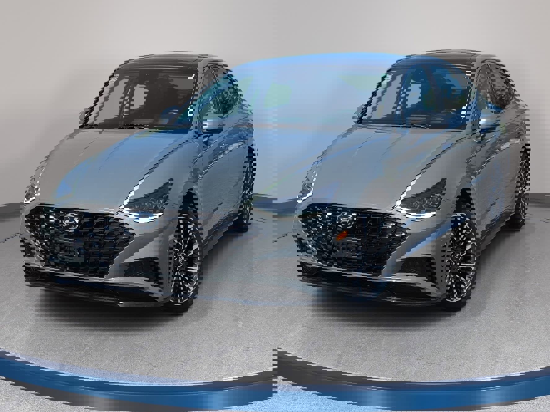 Used 2023 Hyundai Sonata Limited w/ Cargo Package image 1