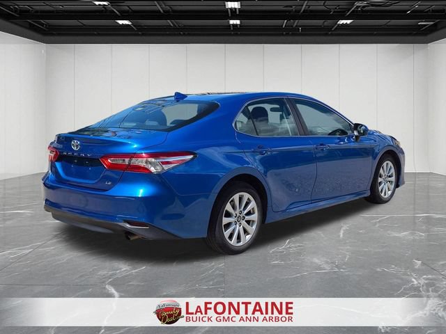 Used 2019 Toyota Camry LE FWD image 5