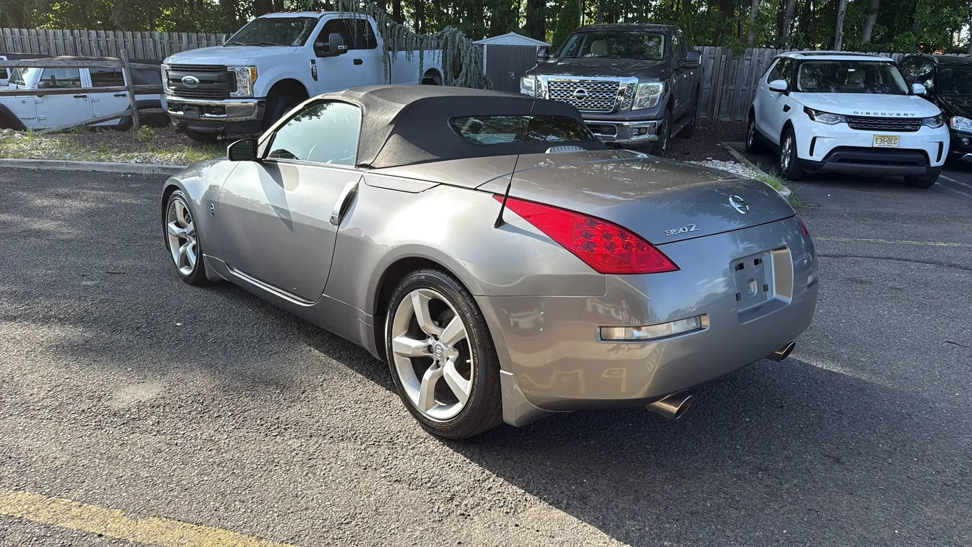 Used 2007 Nissan 350Z Touring RWD image 7