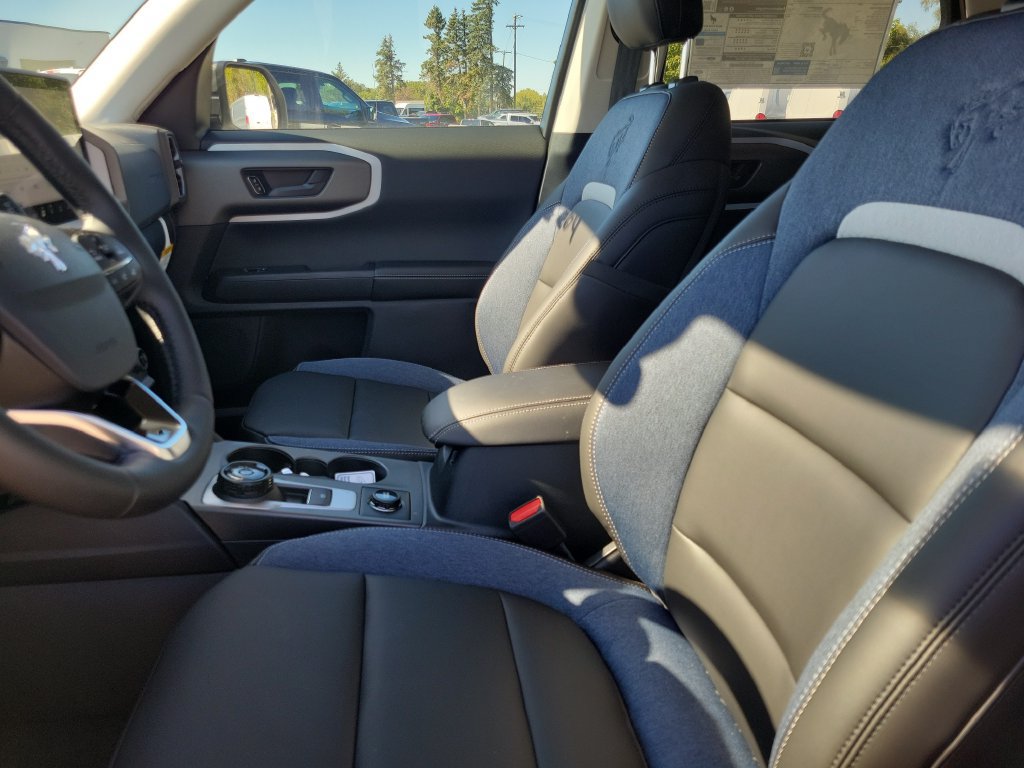 New 2026 Ford Bronco Sport Outer Banks w/ Outer Banks Tech Package+ AWD/4WD image 18