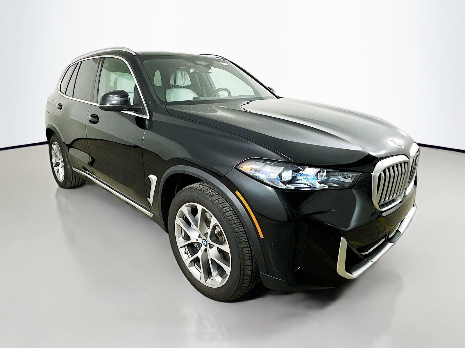 New 2026 BMW X5 xDrive40i AWD/4WD image 3