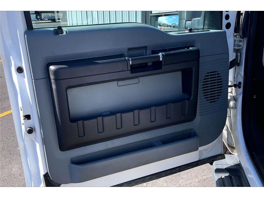 Used 2015 Ford F250 XL w/ Power Equipment Group AWD/4WD image 22