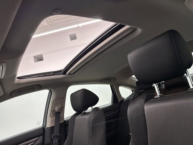 Certified 2021 Honda Accord EX image 35