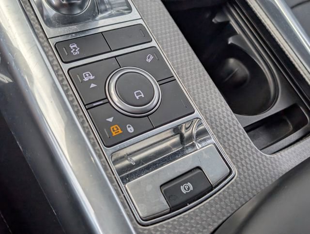 Used 2019 Land Rover Range Rover Sport HST image 28