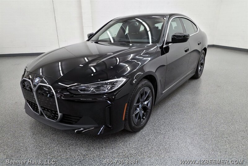 Used 2023 BMW i4 eDrive35 RWD image 2