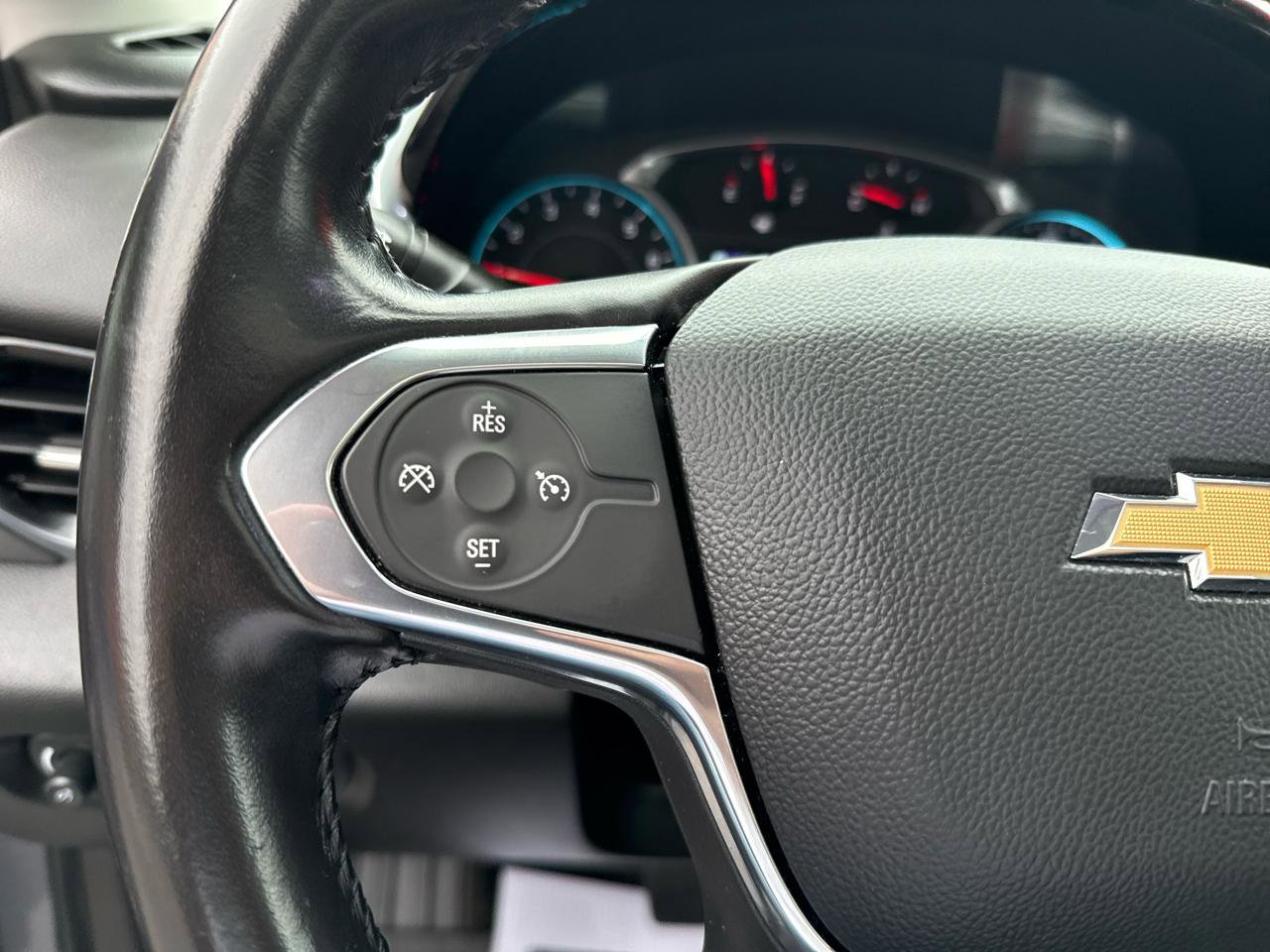 Used 2019 Chevrolet Traverse LT w/ LT Premium Package AWD/4WD image 15