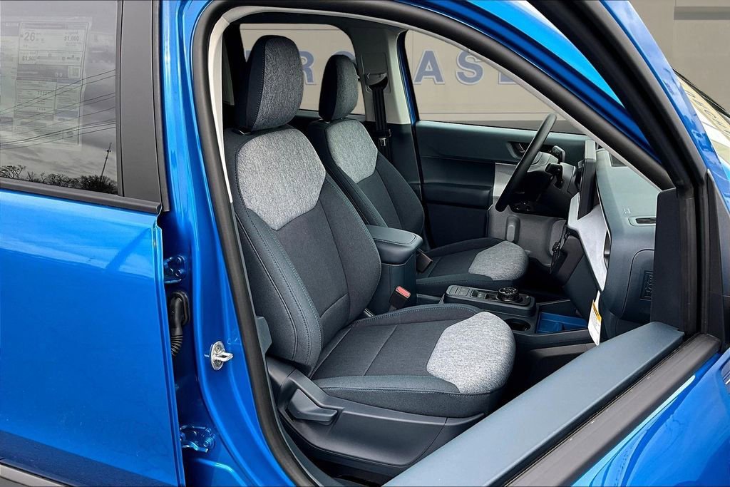 New 2026 Ford Maverick XLT image 11