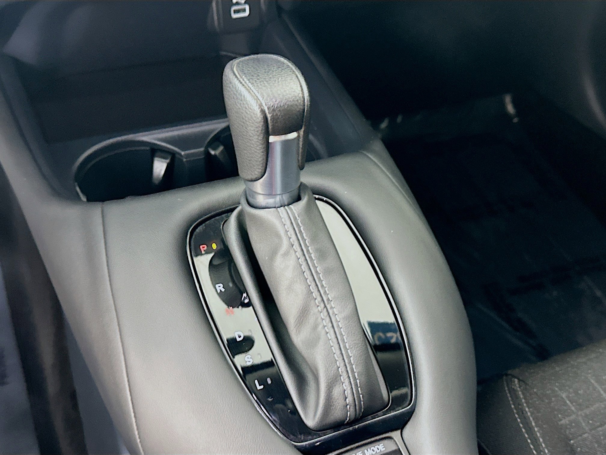 Certified 2023 Honda HR-V LX image 13