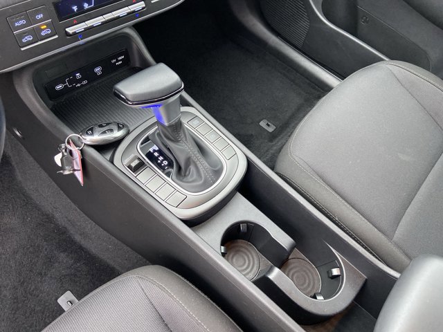 Used 2025 Hyundai Kona SEL FWD image 20