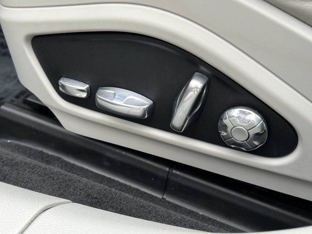 Used 2018 Porsche Panamera Turbo w/ Sportdesign Package image 35