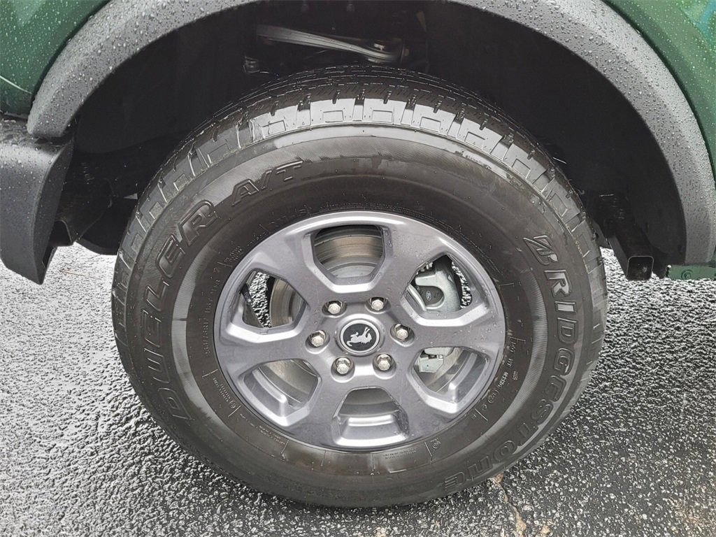 New 2025 Ford Bronco 4-Door image 30