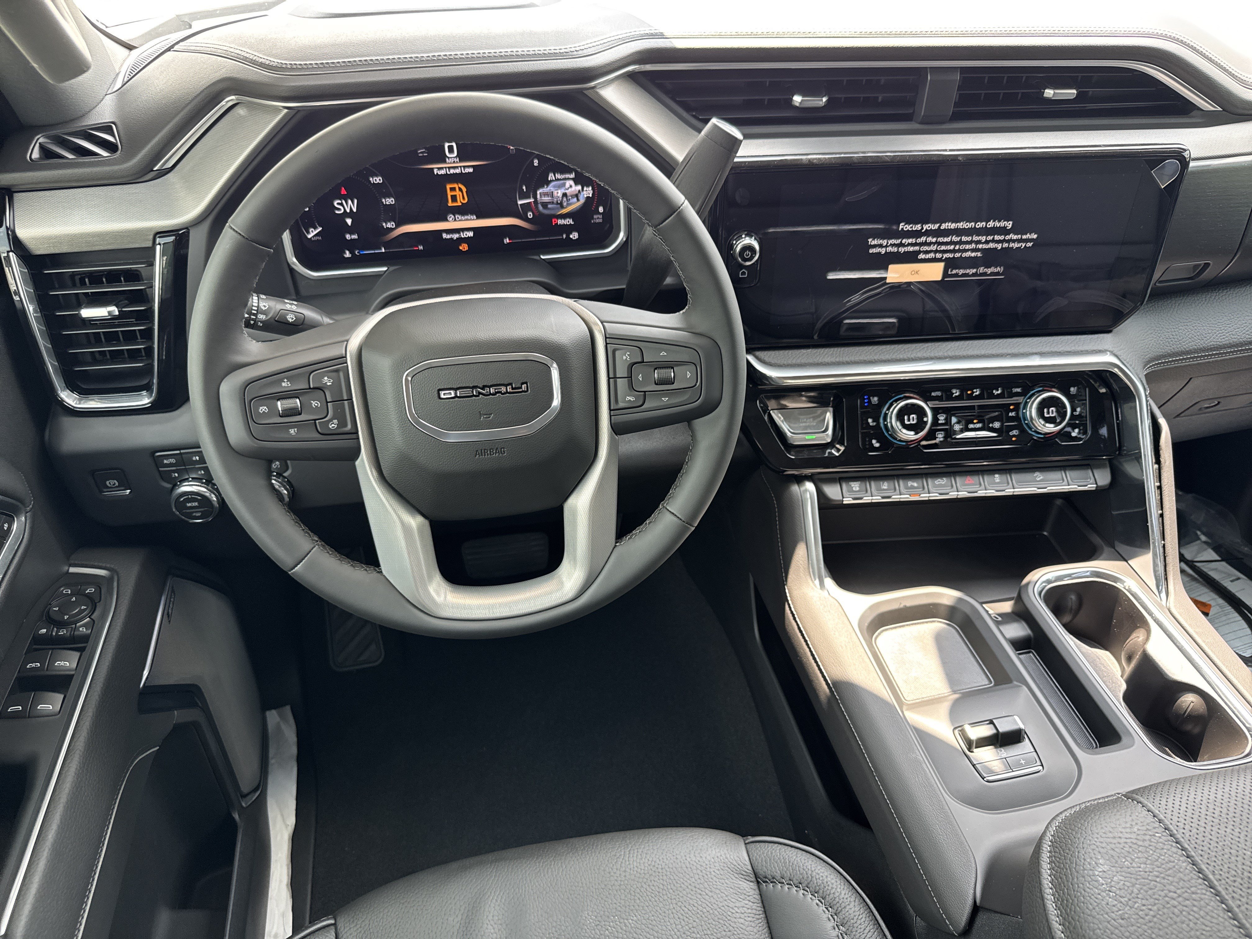 New 2026 GMC Sierra 2500 Denali w/ Denali Reserve Package AWD/4WD image 18