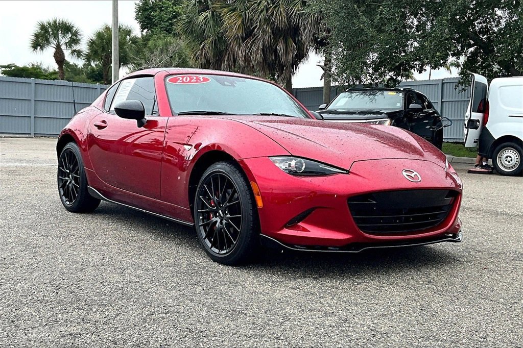 Used 2023 MAZDA MX-5 Miata Club image 2