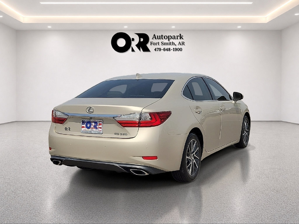Used 2017 Lexus ES 350 w/ Navigation System Package FWD image 5