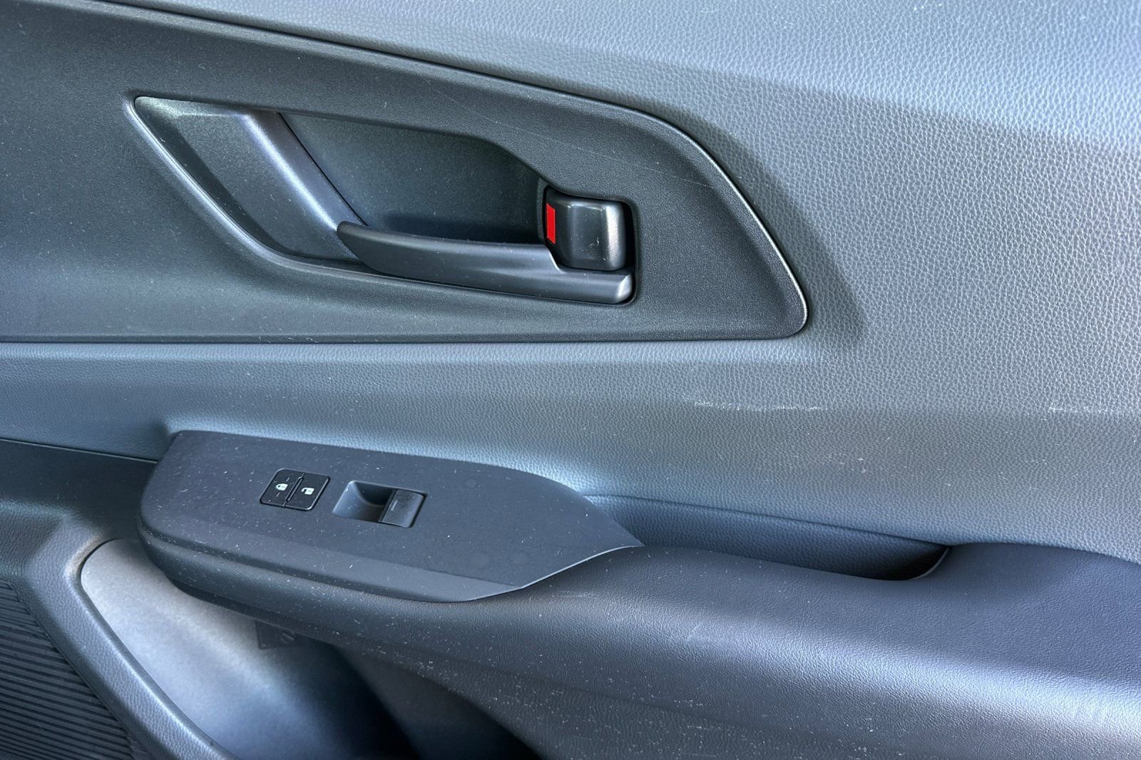 Used 2023 Toyota Prius LE image 20